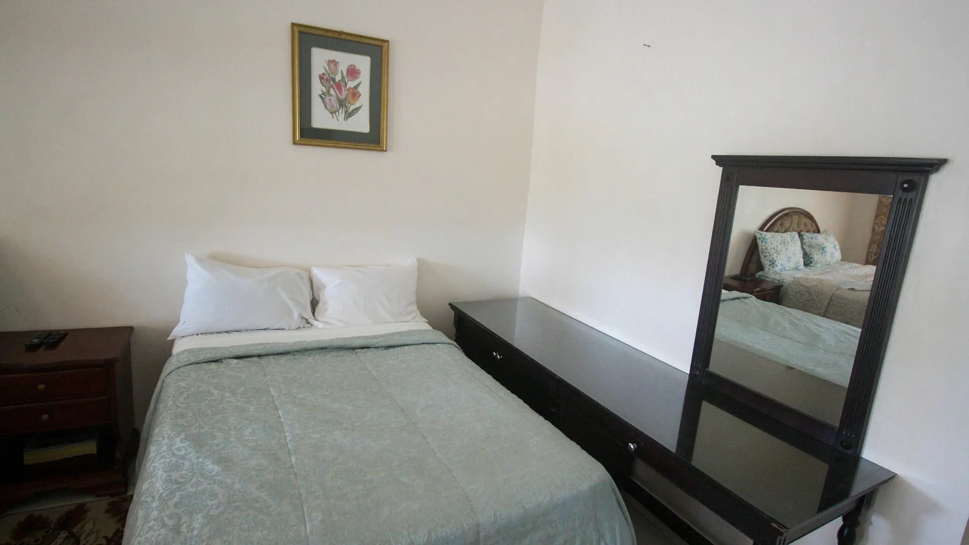 Chateau Margarite Bed And Breakfast Montego Bay