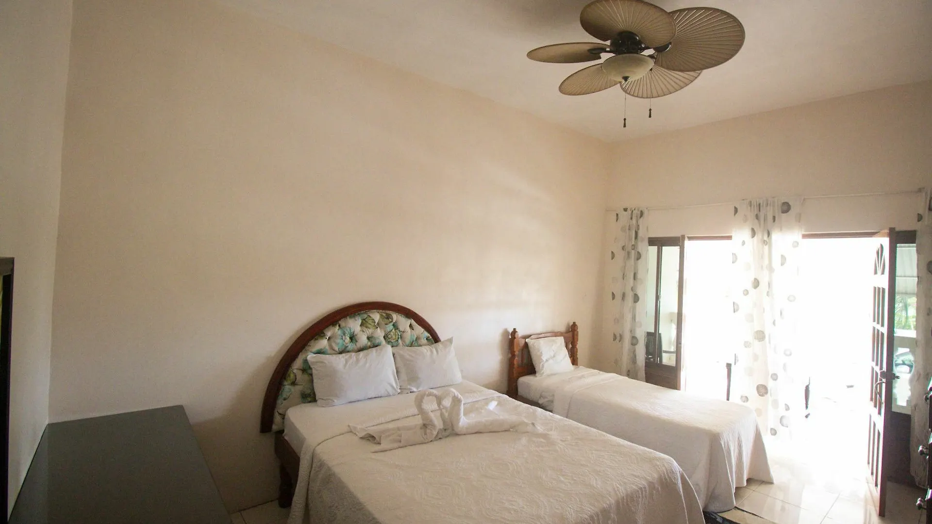 Chateau Margarite Bed And Breakfast Montego Bay Penzion